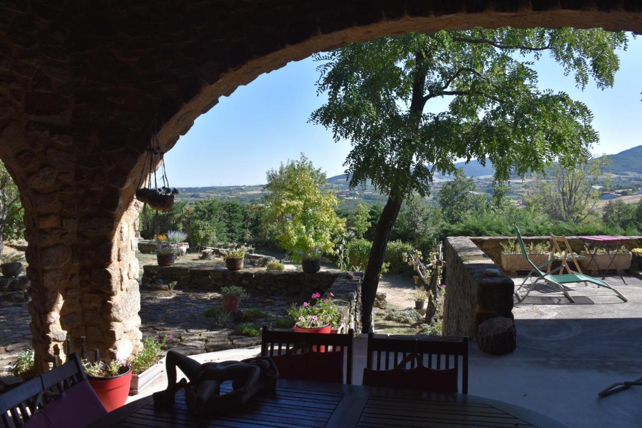 Chambre D'Hotes De Thoree Maclas Bagian luar foto