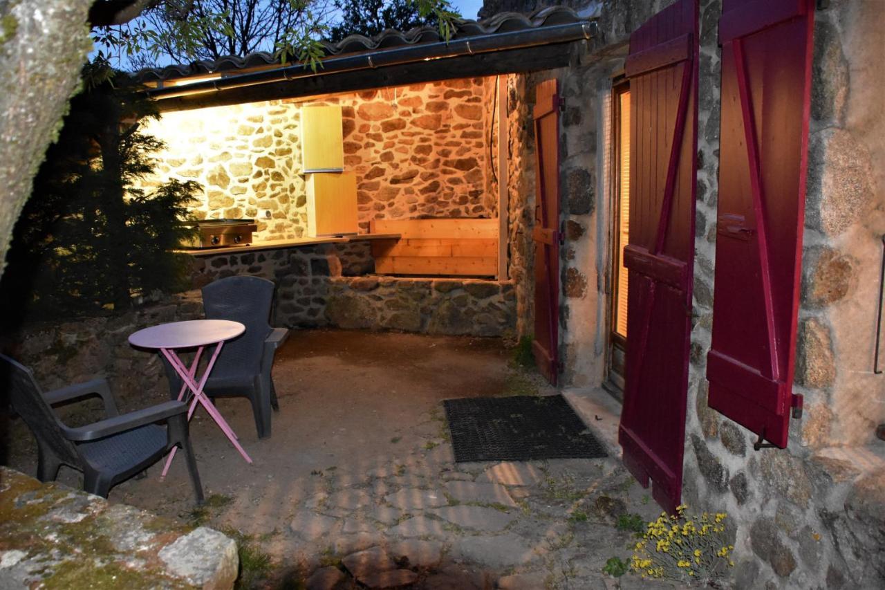 Chambre D'Hotes De Thoree Maclas Bagian luar foto