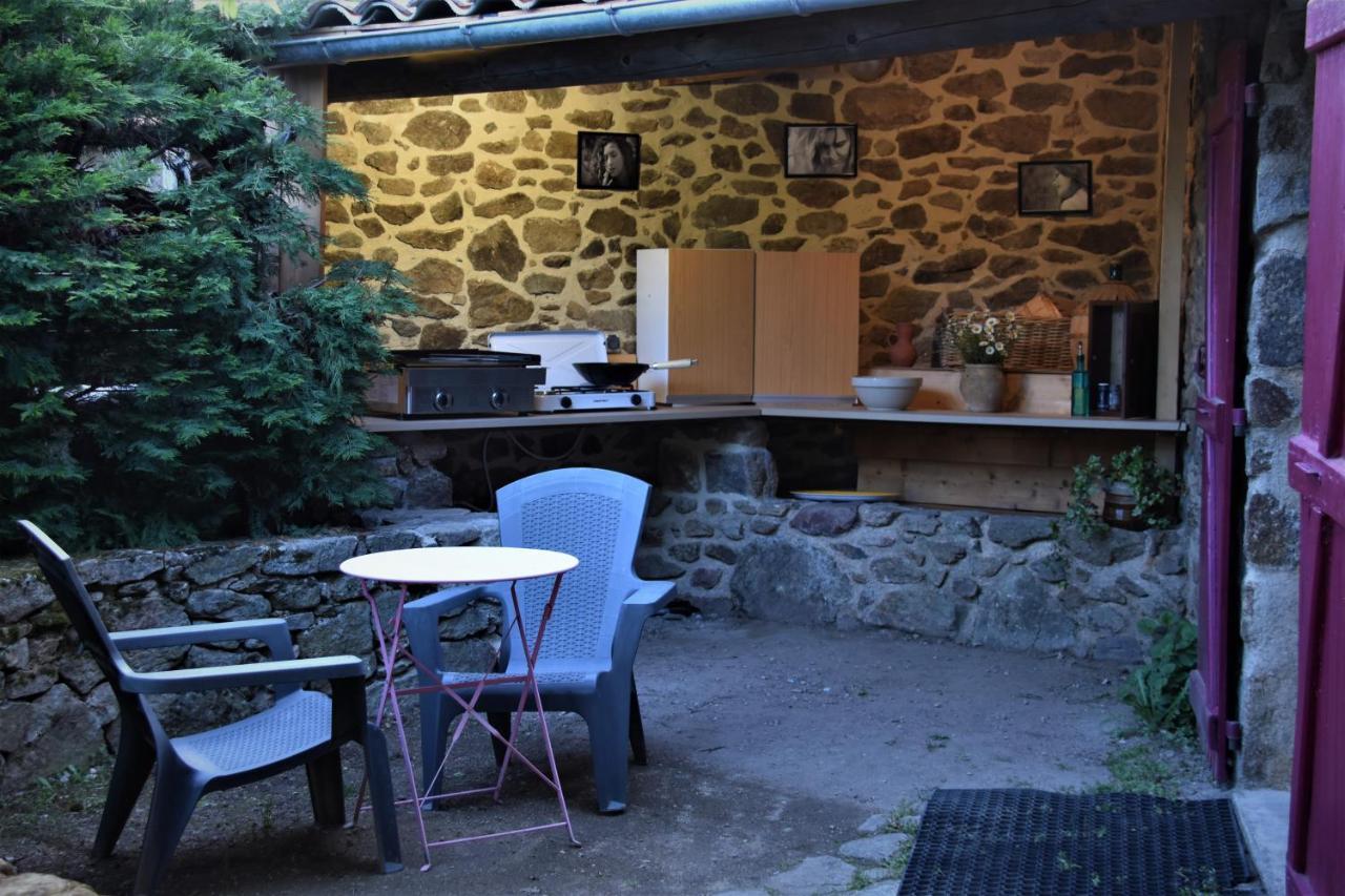Chambre D'Hotes De Thoree Maclas Bagian luar foto