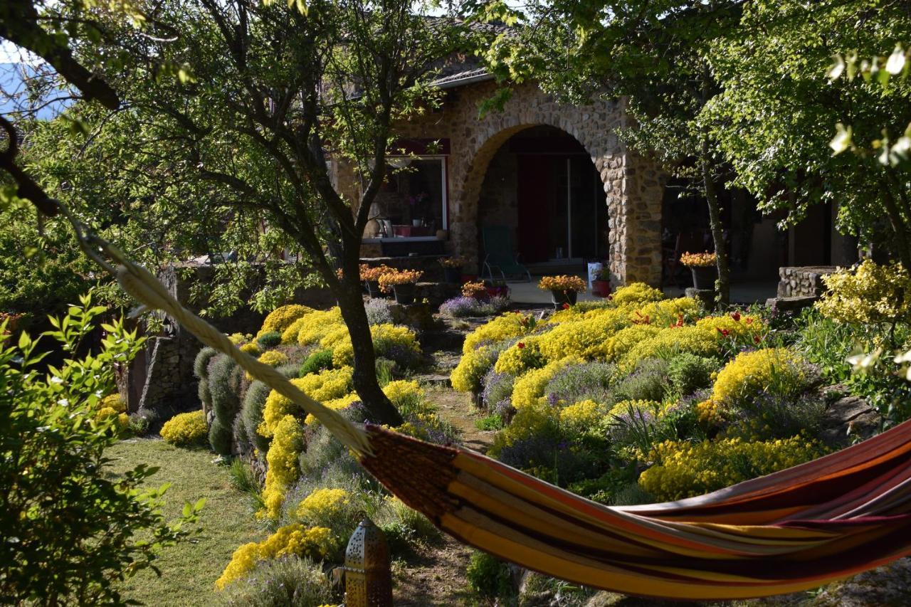 Chambre D'Hotes De Thoree Maclas Bagian luar foto