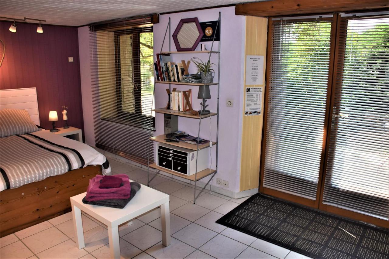 Chambre D'Hotes De Thoree Maclas Bagian luar foto
